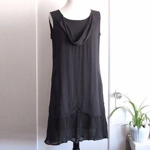 Accordion pleat tunic dress